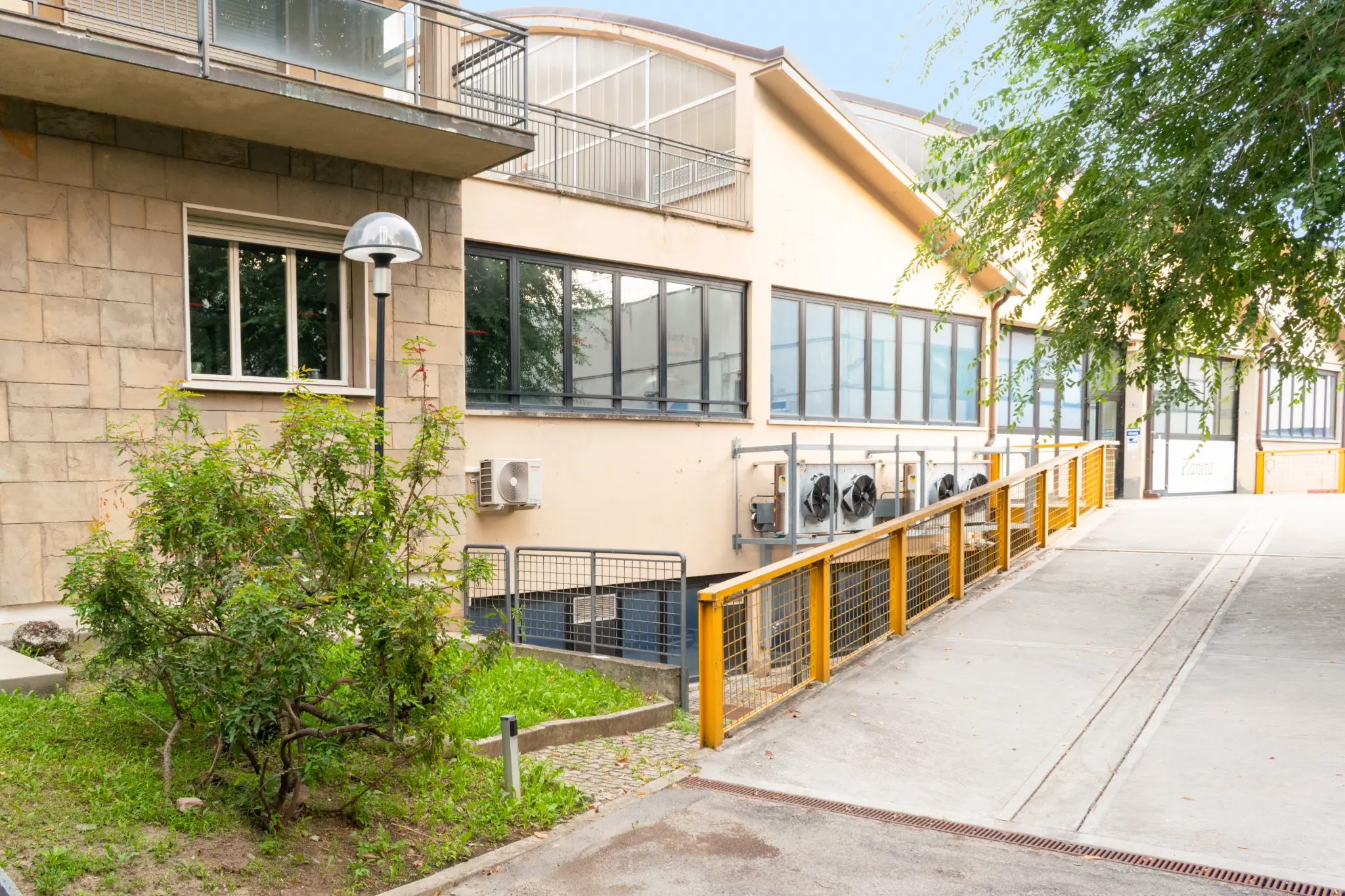 Collabora In Maserati